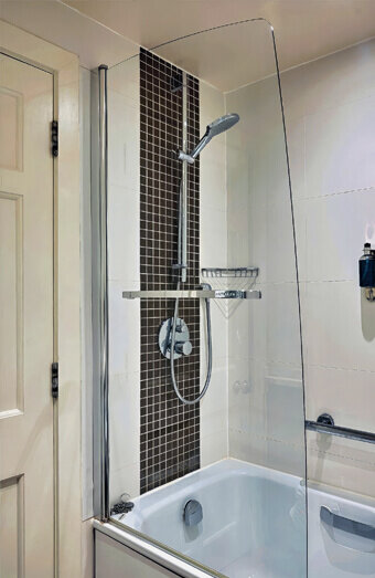 https://blockeddrainstrigg.com.au/uploads/2025/07/blocked-shower-drains-69601.jpg